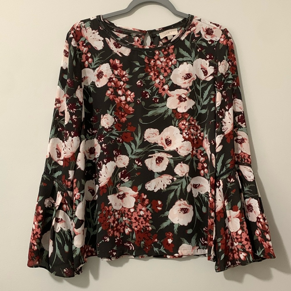 Loft floral print bell sleeve blouse